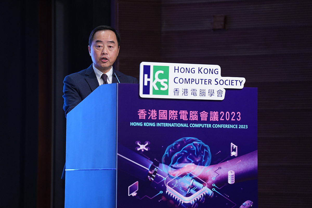 Ir Tony Wong, Government Chief Information Officer, delivered opening remarks at the “Hong Kong International Computer Conference (HKICC) 2023 Day 2 Morning Session”.