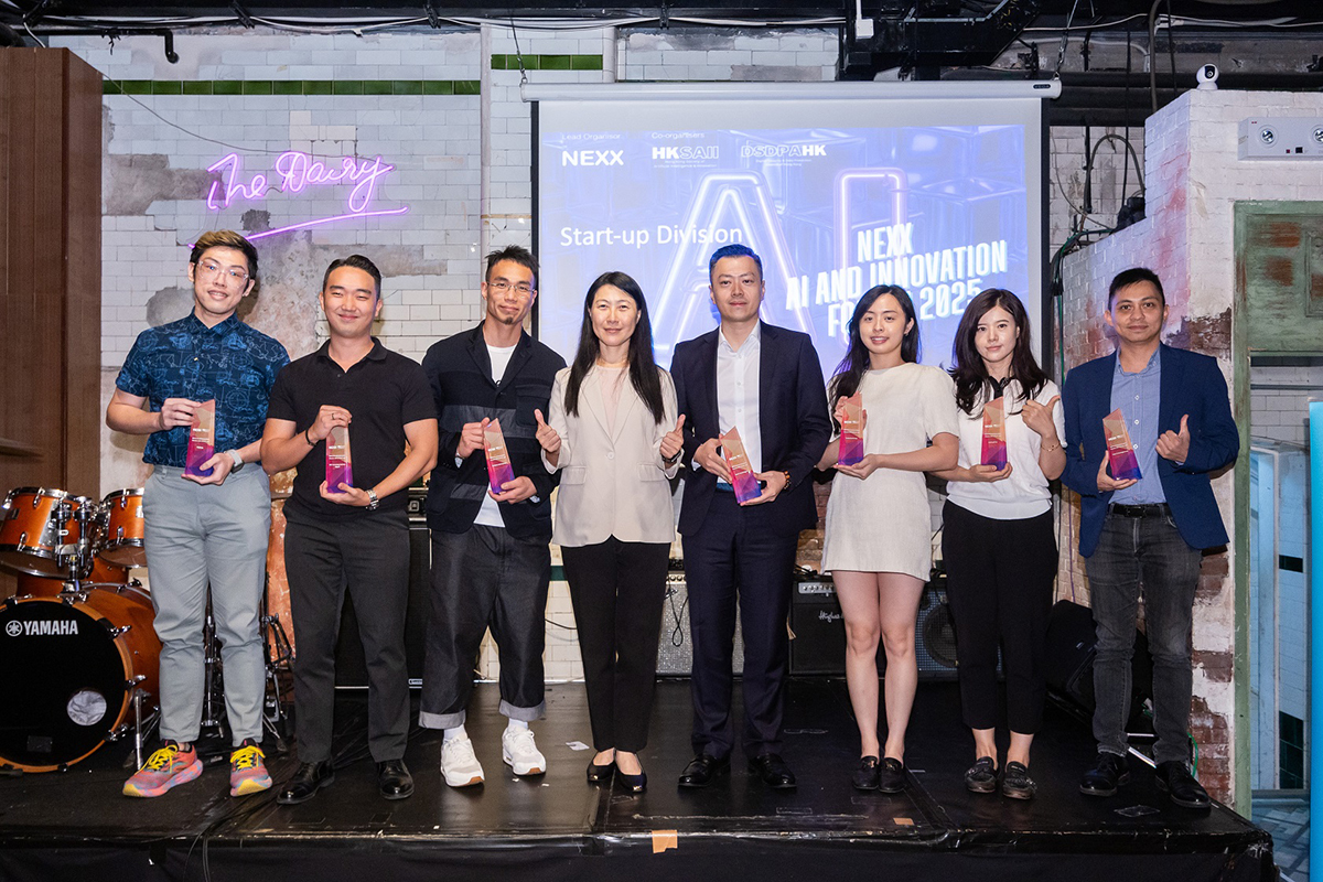 Ms Cari Wu, Assistant Commissioner (Mainland and Industry Collaboration) (fourth left), in group photo with awardees under the Start-up category at the “NEXX AI and Innovation Forum 2025”.