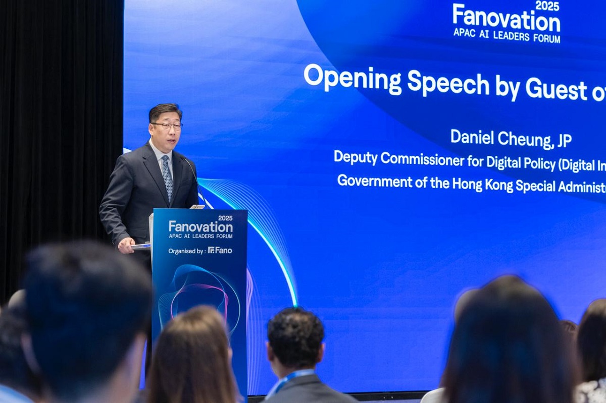 Mr Daniel Cheung, Deputy Commissioner (Digital Infrastructure), delivered opening remarks at the “Fanovation 2025: The APAC AI Leaders Forum”.